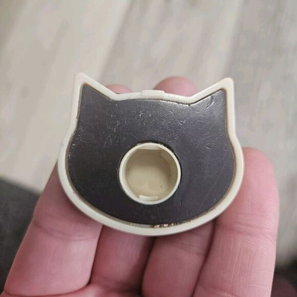 B. Toys Replacement Cat Magnet LapTrec Drawing Erase Board Lap Pillow 4 Animal - Picture 3 of 4